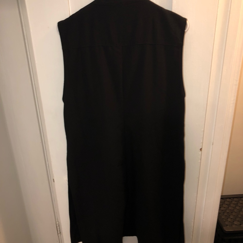 Light Vest - Picture 2 of 3